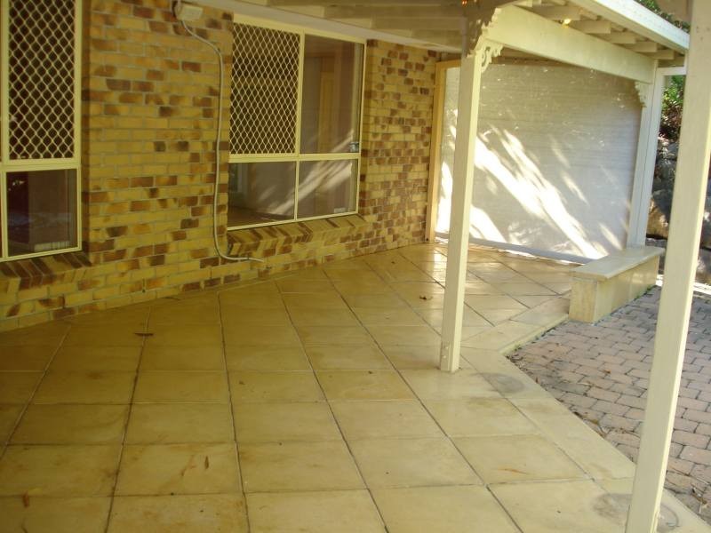 17 Floyd Court, Parkwood QLD 4214