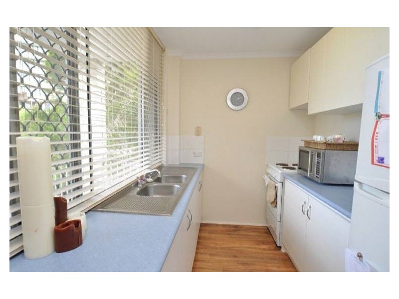 1/26 Labrador Street, Labrador QLD 4215