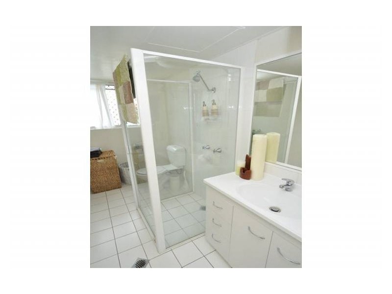 1/26 Labrador Street, Labrador QLD 4215