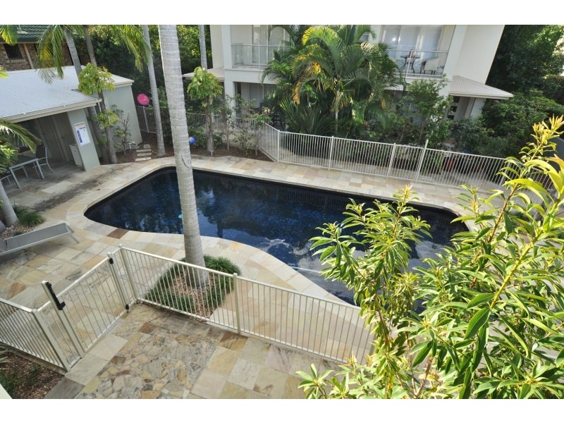 3/27 Gordon Street, Labrador QLD 4215