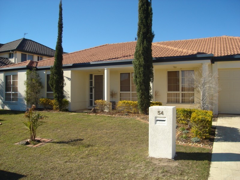 54 Oyster Cove promenade, Helensvale QLD 4212