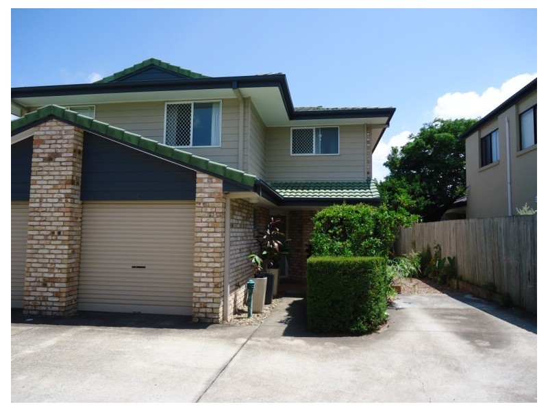 4/90 Pohlman Street, Southport QLD 4215