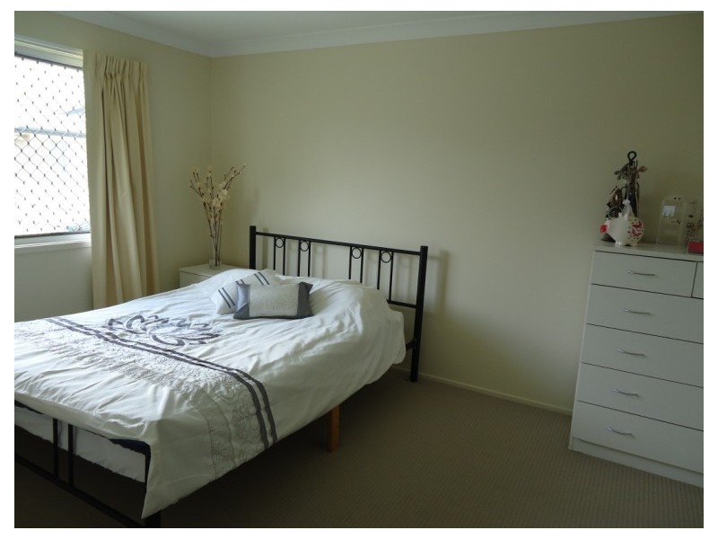 4/90 Pohlman Street, Southport QLD 4215