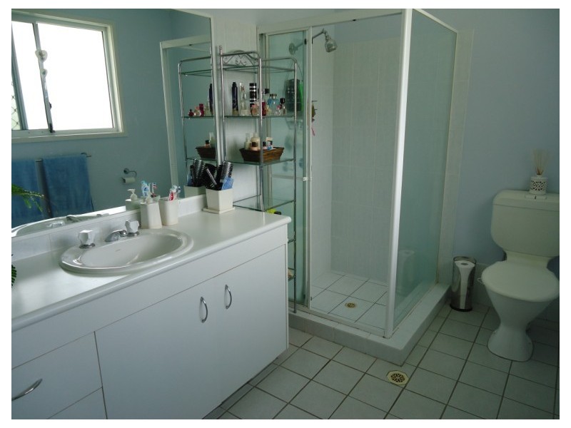 4/90 Pohlman Street, Southport QLD 4215