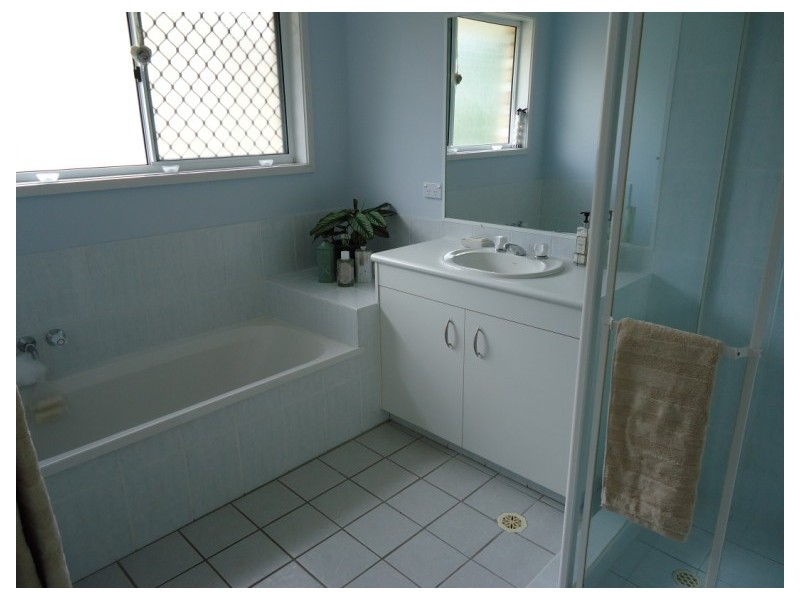 4/90 Pohlman Street, Southport QLD 4215