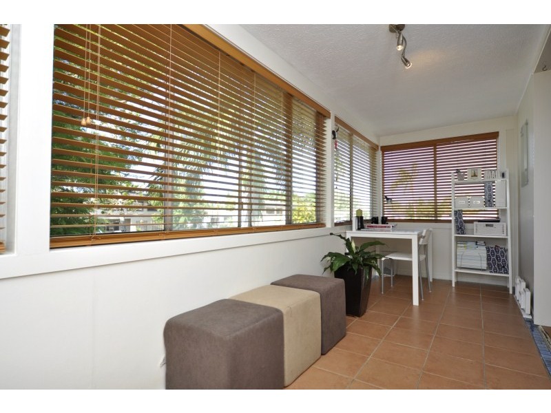 76 Poinsettia Avenue, Runaway Bay QLD 4216