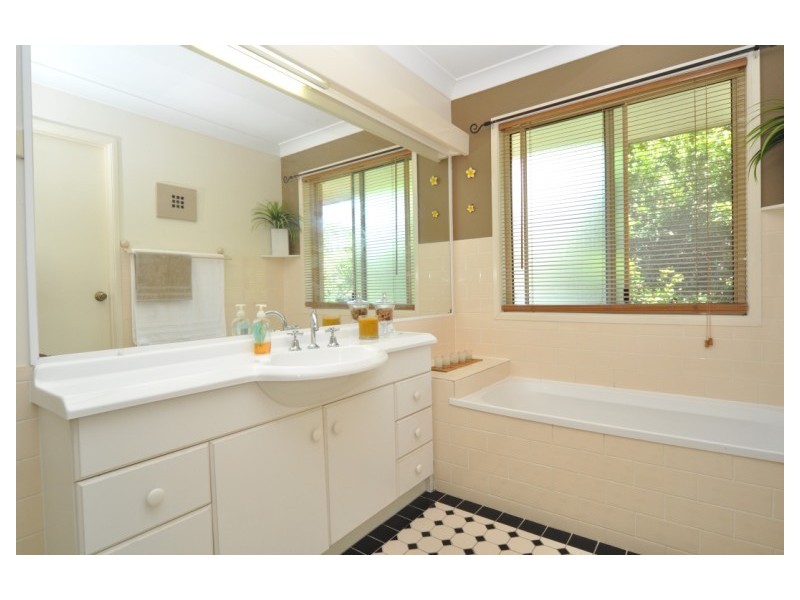 192/125 Hansford Road, Coombabah QLD 4216