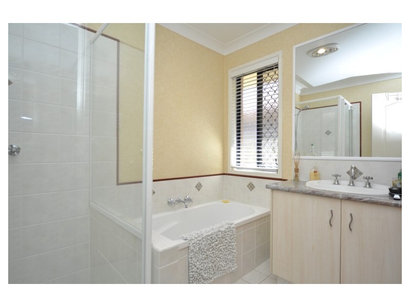 9 Paddy Place, Oxenford QLD 4210