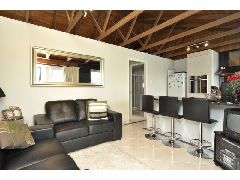 35 Thrush Avenue, Paradise Point QLD 4216