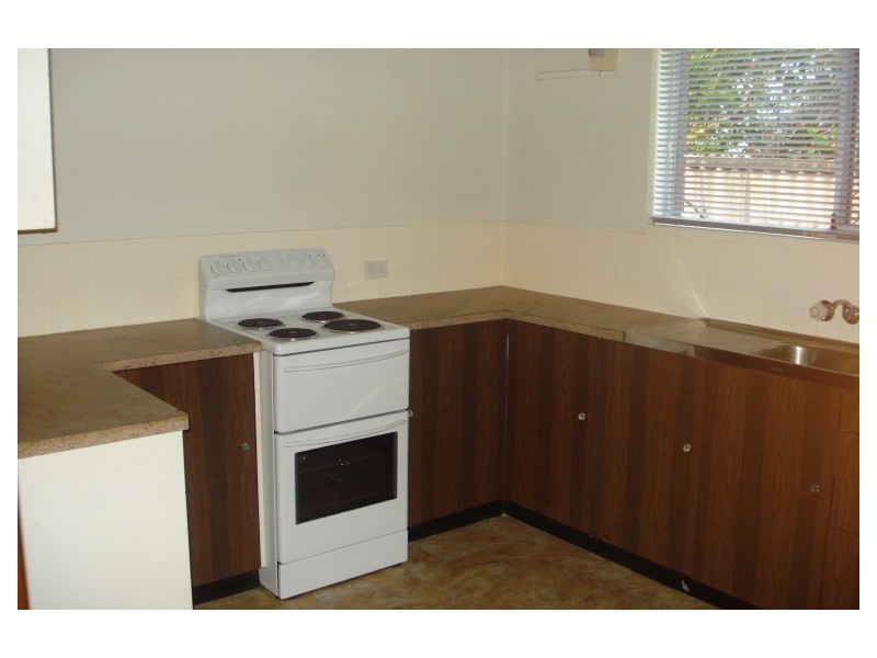 9/14 Central Street, Labrador QLD 4215