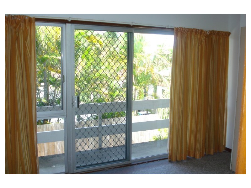 9/14 Central Street, Labrador QLD 4215