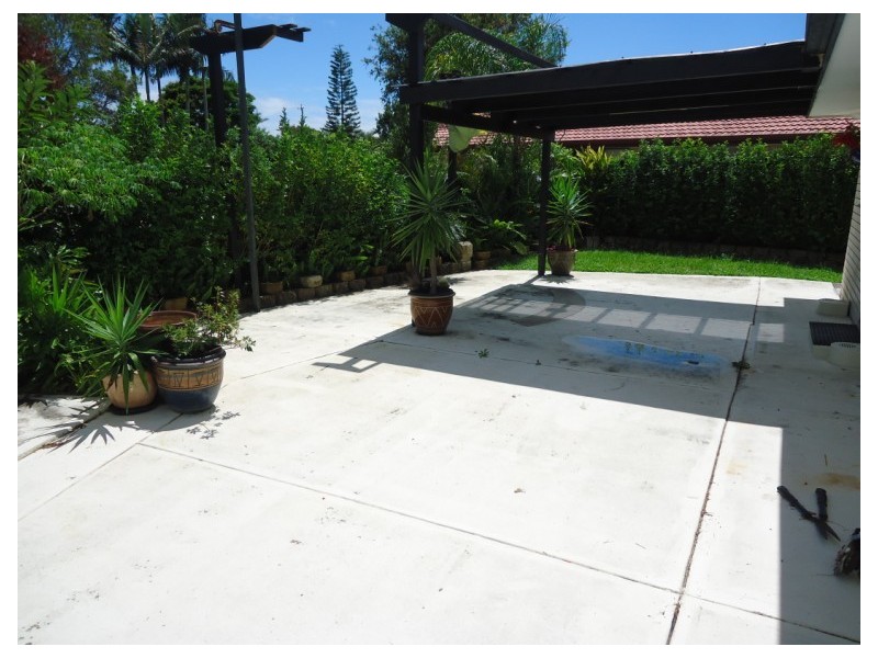 2/43 Fisher Avenue, Southport QLD 4215