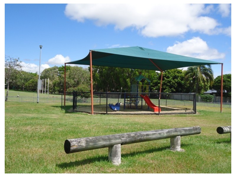 2/43 Fisher Avenue, Southport QLD 4215