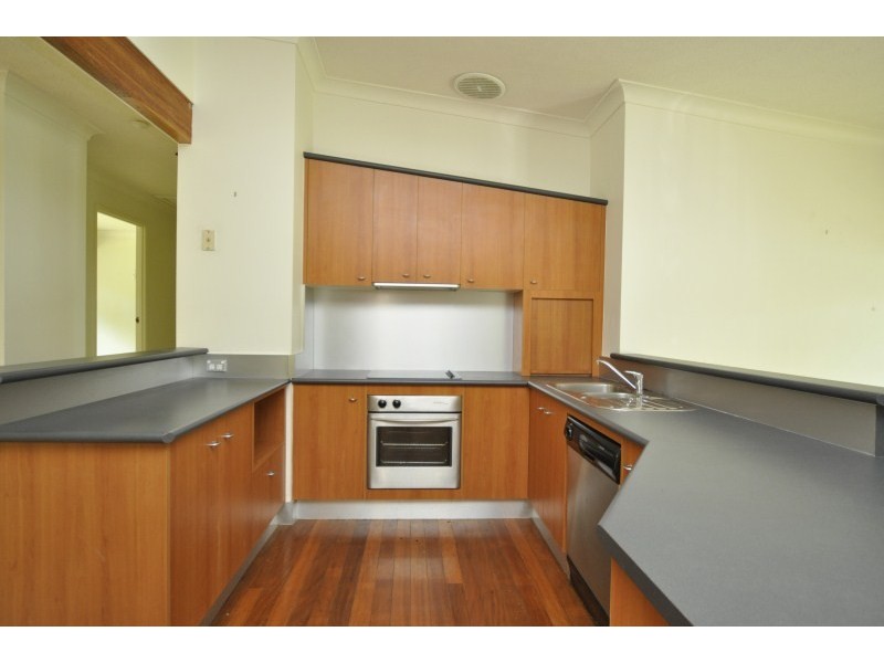 90 Boykambil Esplanade North, Hope Island QLD 4212