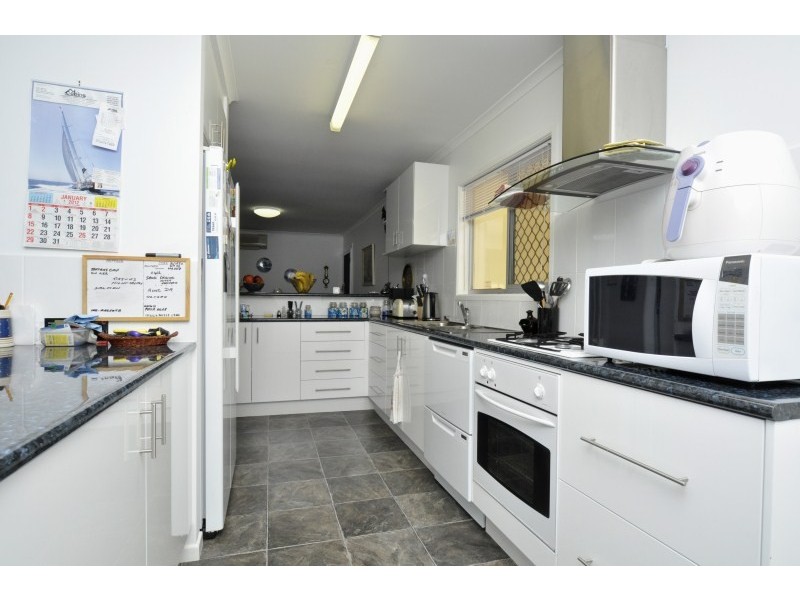 49 Clam Street, Runaway Bay QLD 4216