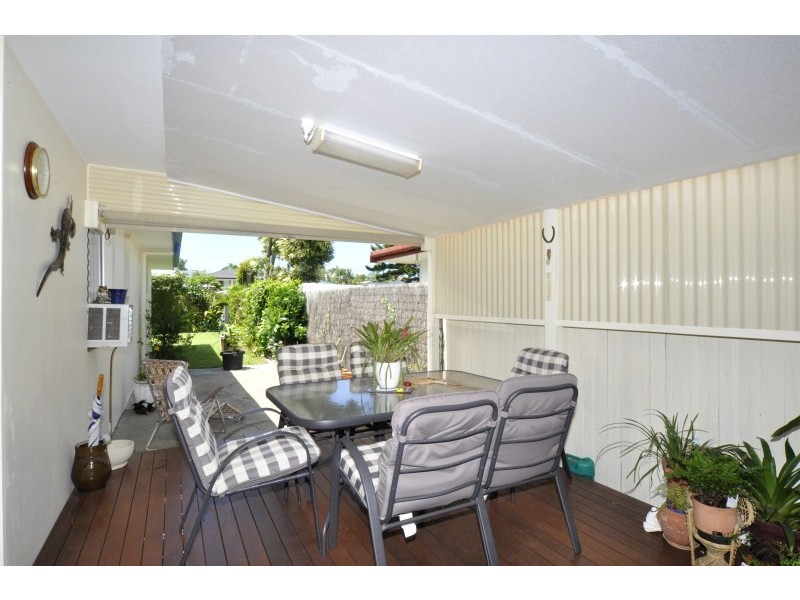 49 Clam Street, Runaway Bay QLD 4216
