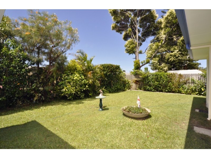 49 Clam Street, Runaway Bay QLD 4216