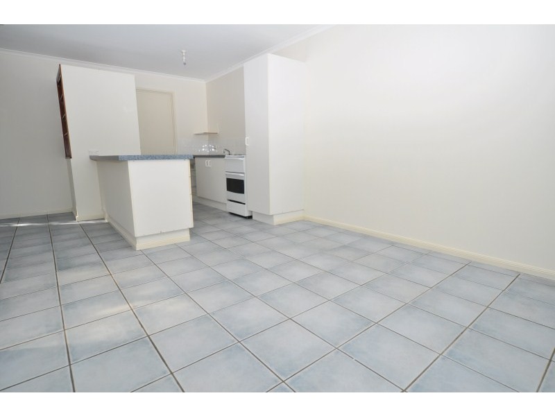 1/40 Kangaroo Avenue, Coombabah QLD 4216