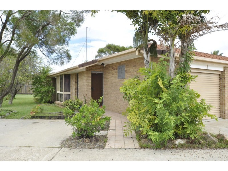 9/13 Stephanie Court, Labrador QLD 4215