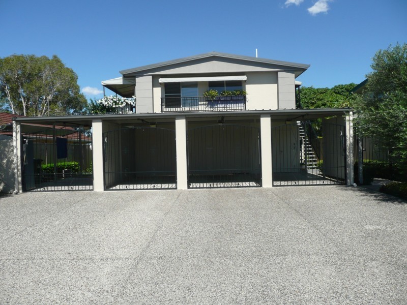2/28 Bruce Avenue, Paradise Point QLD 4216