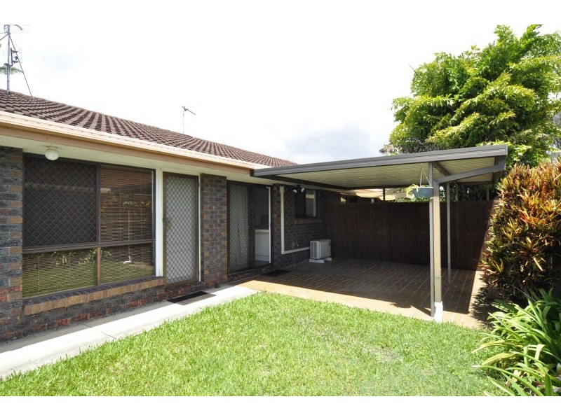1/51 Government Road, Labrador QLD 4215