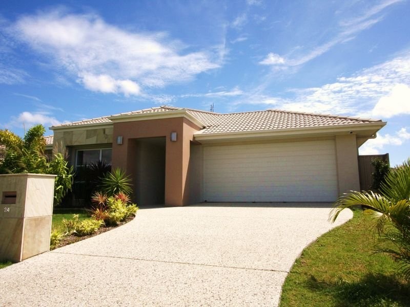 24 Iridium Drive, Hope Island QLD 4212