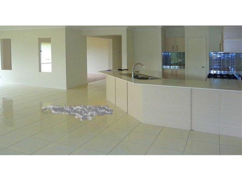 24 Iridium Drive, Hope Island QLD 4212