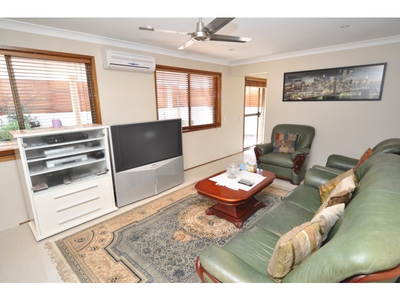 46 Camelot Crescent, Hollywell QLD 4216