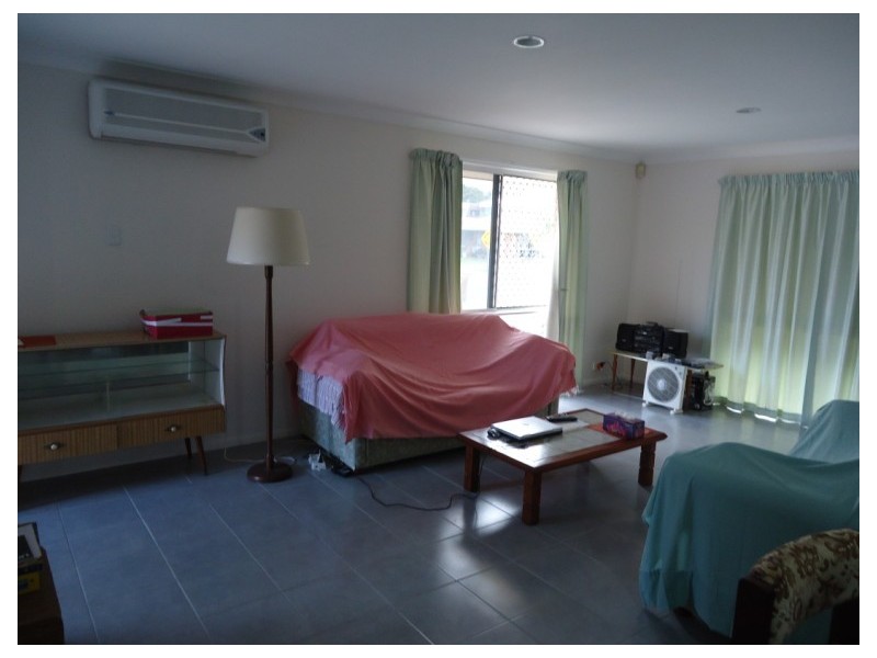 1/11 Coventry Court, Labrador QLD 4215