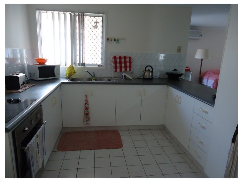 1/11 Coventry Court, Labrador QLD 4215