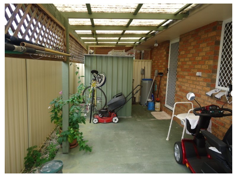 1/11 Coventry Court, Labrador QLD 4215