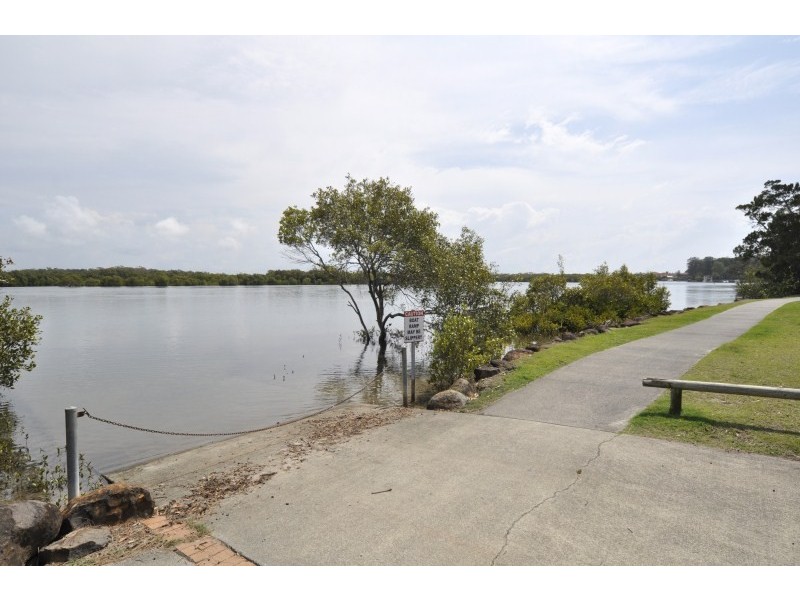 283/125 Hansford Road, Coombabah QLD 4216