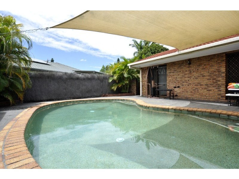 6 Pedder Place, Coombabah QLD 4216