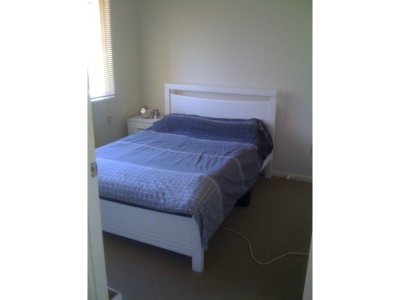 10/62 Brown Street, Labrador QLD 4215