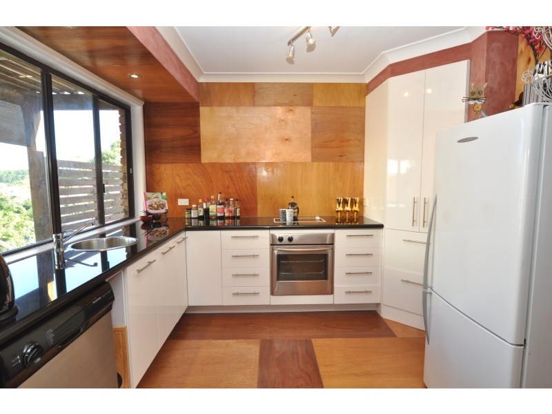 28 Jingella Street, Hope Island QLD 4212