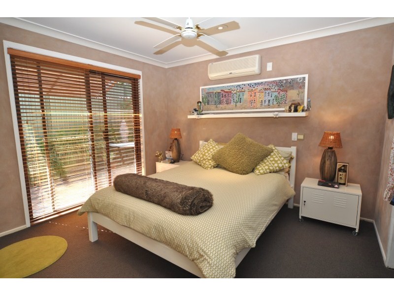 28 Jingella Street, Hope Island QLD 4212
