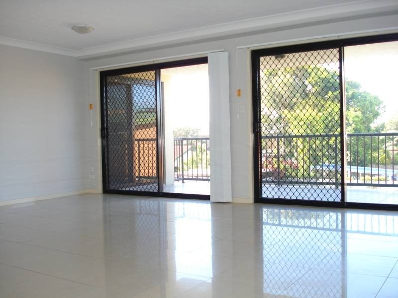 6/26 Bath Street, Labrador QLD 4215