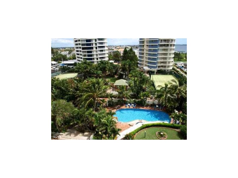 124/17 Bayview Street, Runaway Bay QLD 4216