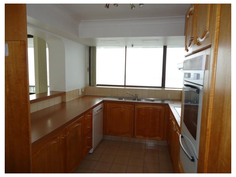 124/17 Bayview Street, Runaway Bay QLD 4216