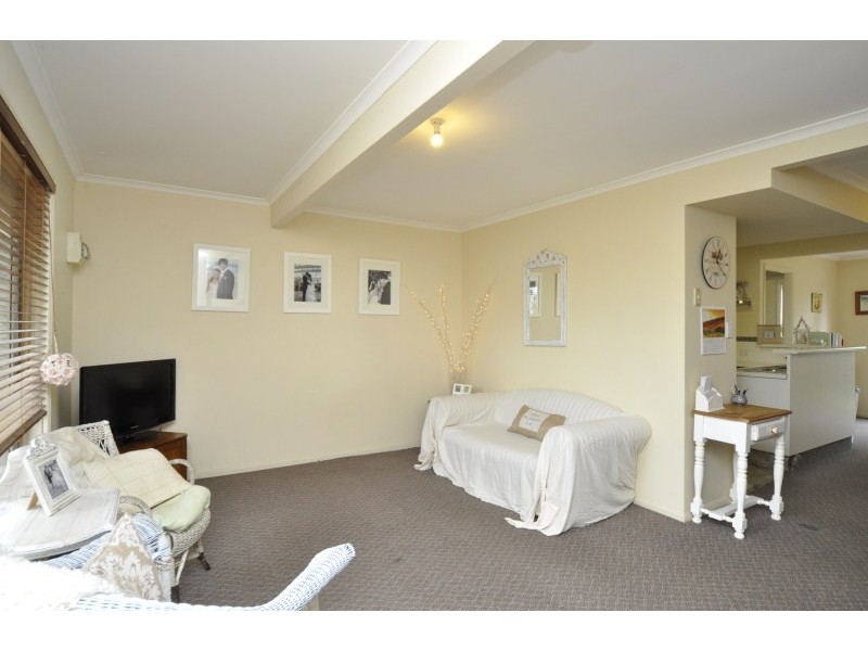 32/63 Olsen Avenue, Labrador QLD 4215