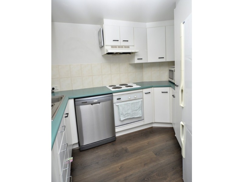 3/38 Abalone Avenue, Paradise Point QLD 4216