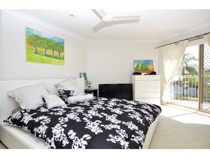 3/38 Abalone Avenue, Paradise Point QLD 4216