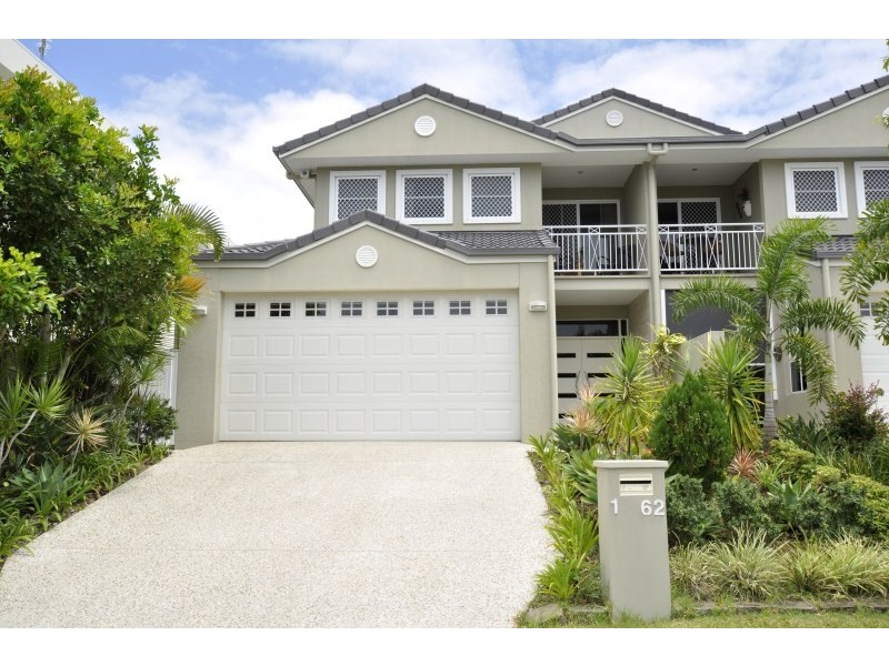 1/62 Compass Drive, Biggera Waters QLD 4216