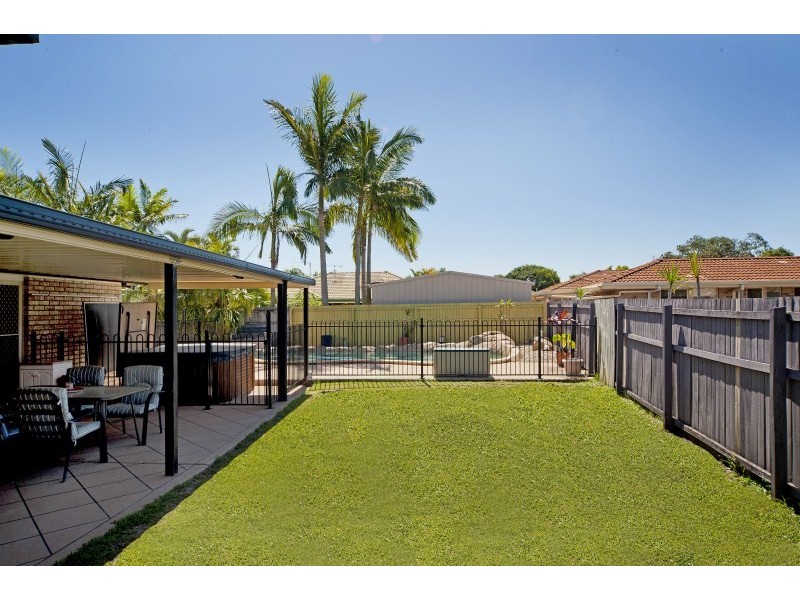 121 Monterey Keys Drive, Monterey Keys QLD 4212