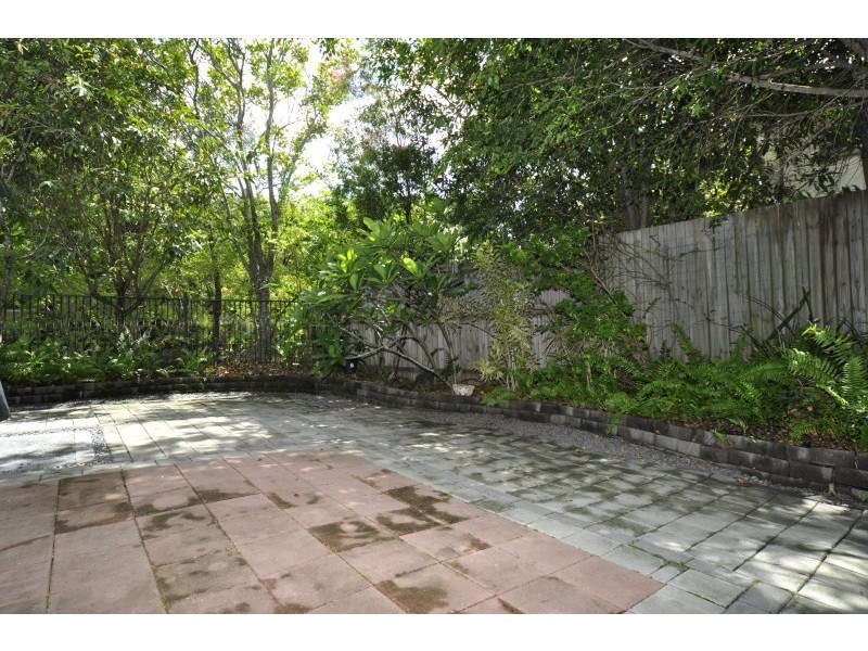 27/2 Koala Town Road, Upper Coomera QLD 4209