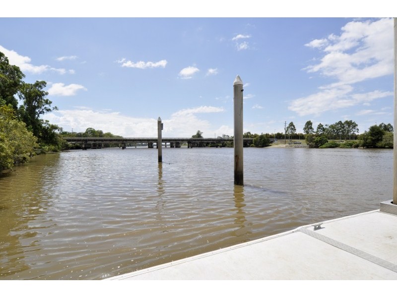 27/2 Koala Town Road, Upper Coomera QLD 4209