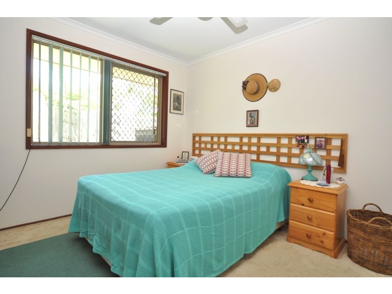2/26 Kangaroo Aveue, Coombabah QLD 4216