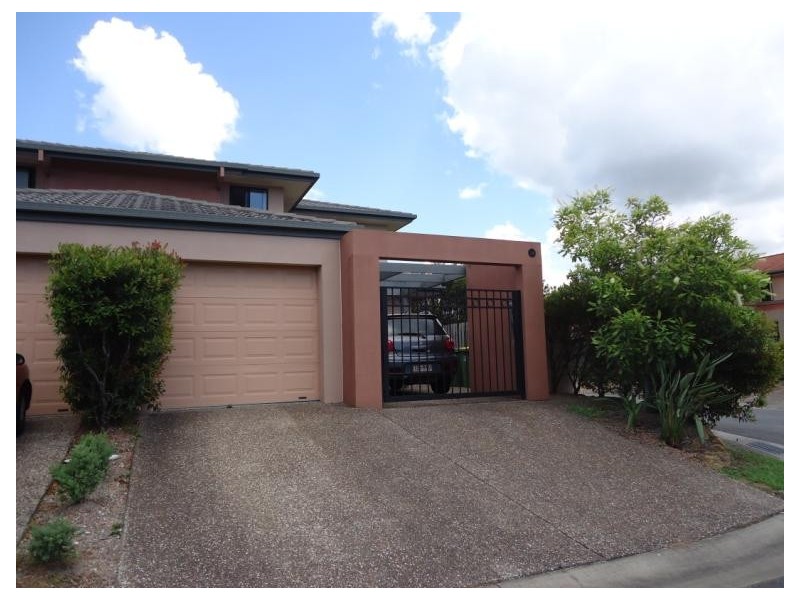 39/1 Secondary Street, Upper Coomera QLD 4209