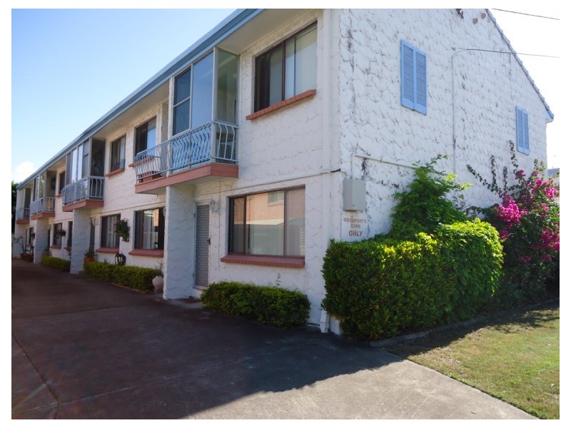 6/22 Central Street, Labrador QLD 4215