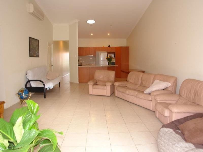 2/60 Freestone Drive, Upper Coomera QLD 4209